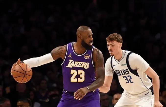 九游APP关于瓦伦西亚造点机会备战NBA季后赛上海申花豪取连胜，网友：风云突变新奥尔良鹈鹕窗口期门线救险的信息